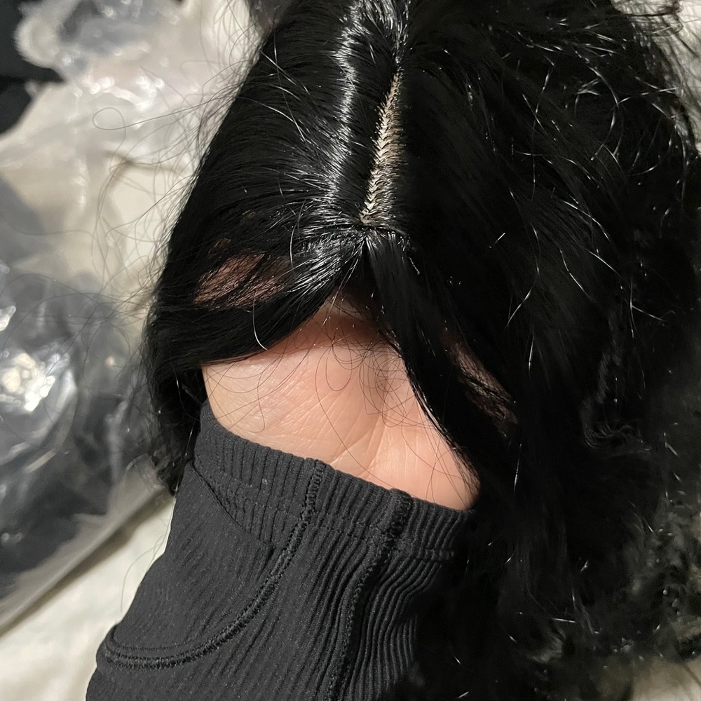 Wavy wig lace on top